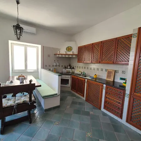 Casa Cachepot - Sweet Silvana איסקיה